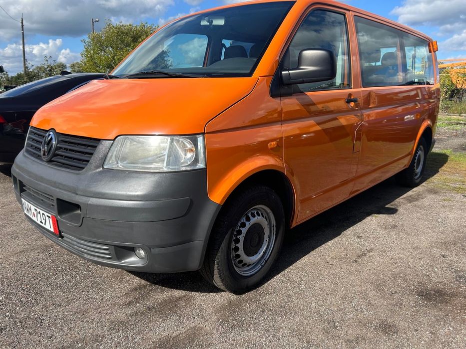 Volkswagen T5 9 miejsc LONG