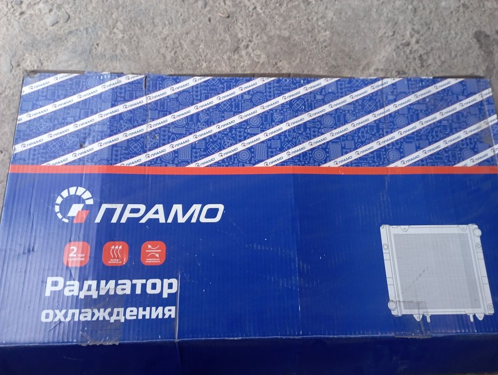 Продам радіатор основний ВАЗ 2121