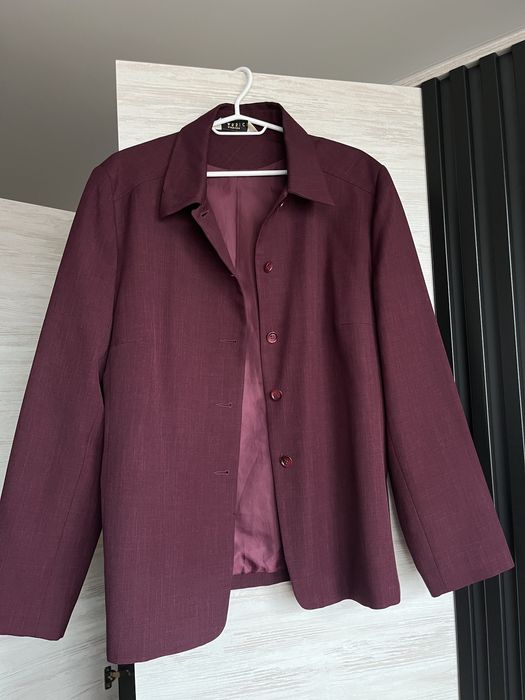 Піджак Zara та вінтажний бордовий