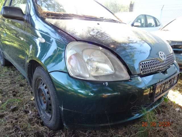 Toyota Yaris 6R4 Kompletny Przód Maska Błotnik Zderzak Atrapa