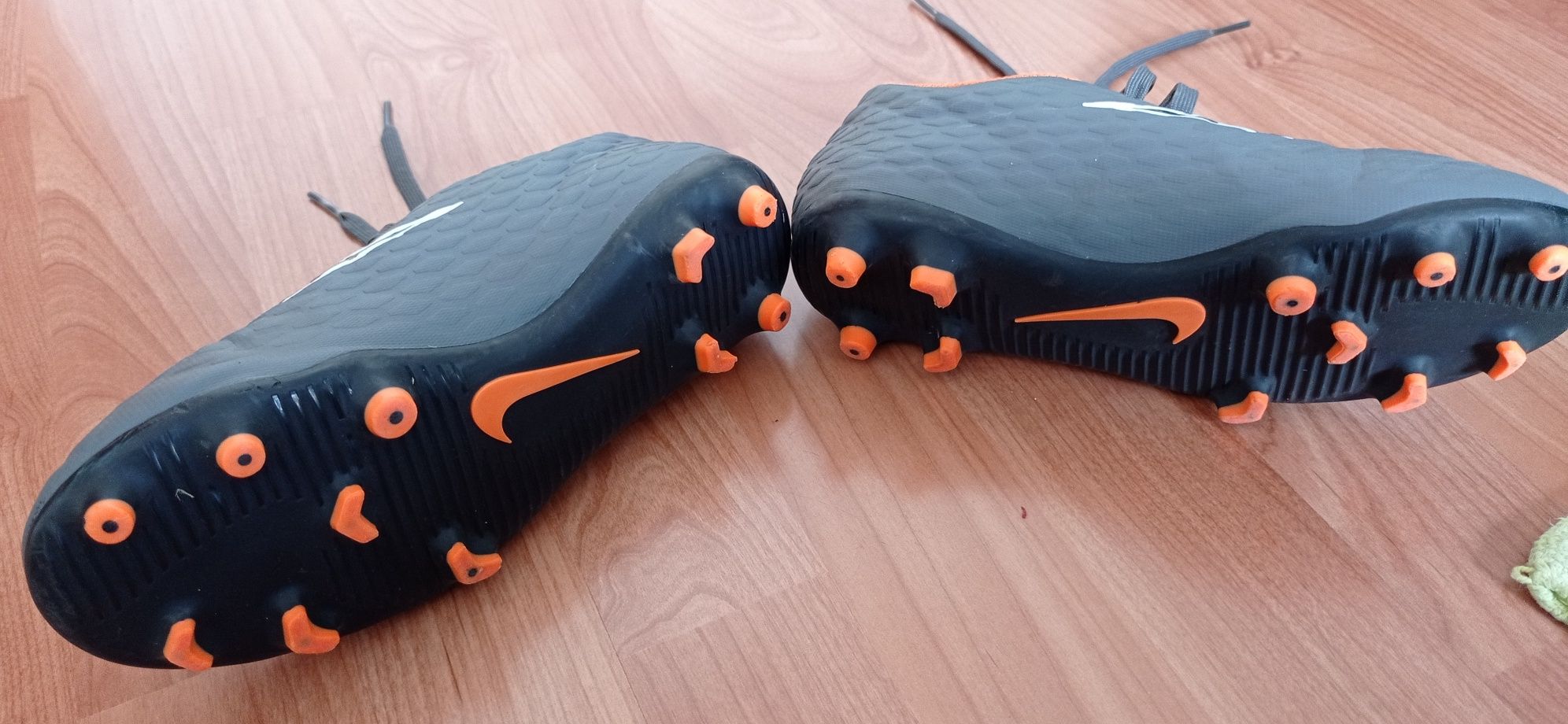 Botas Futebol Nike Hipervenom