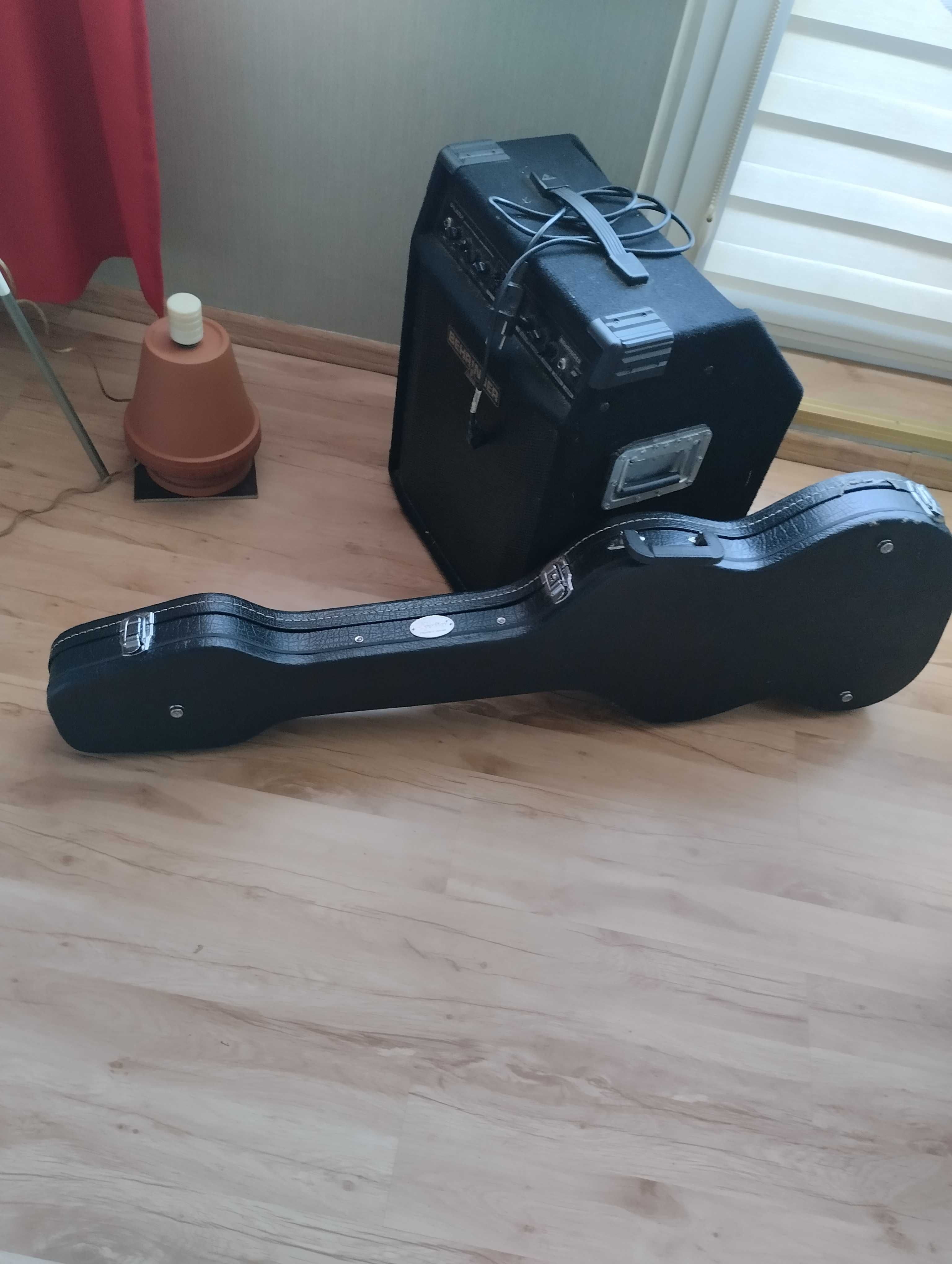 gitara basowa Ibanez SR305+piec Behringer+futerał