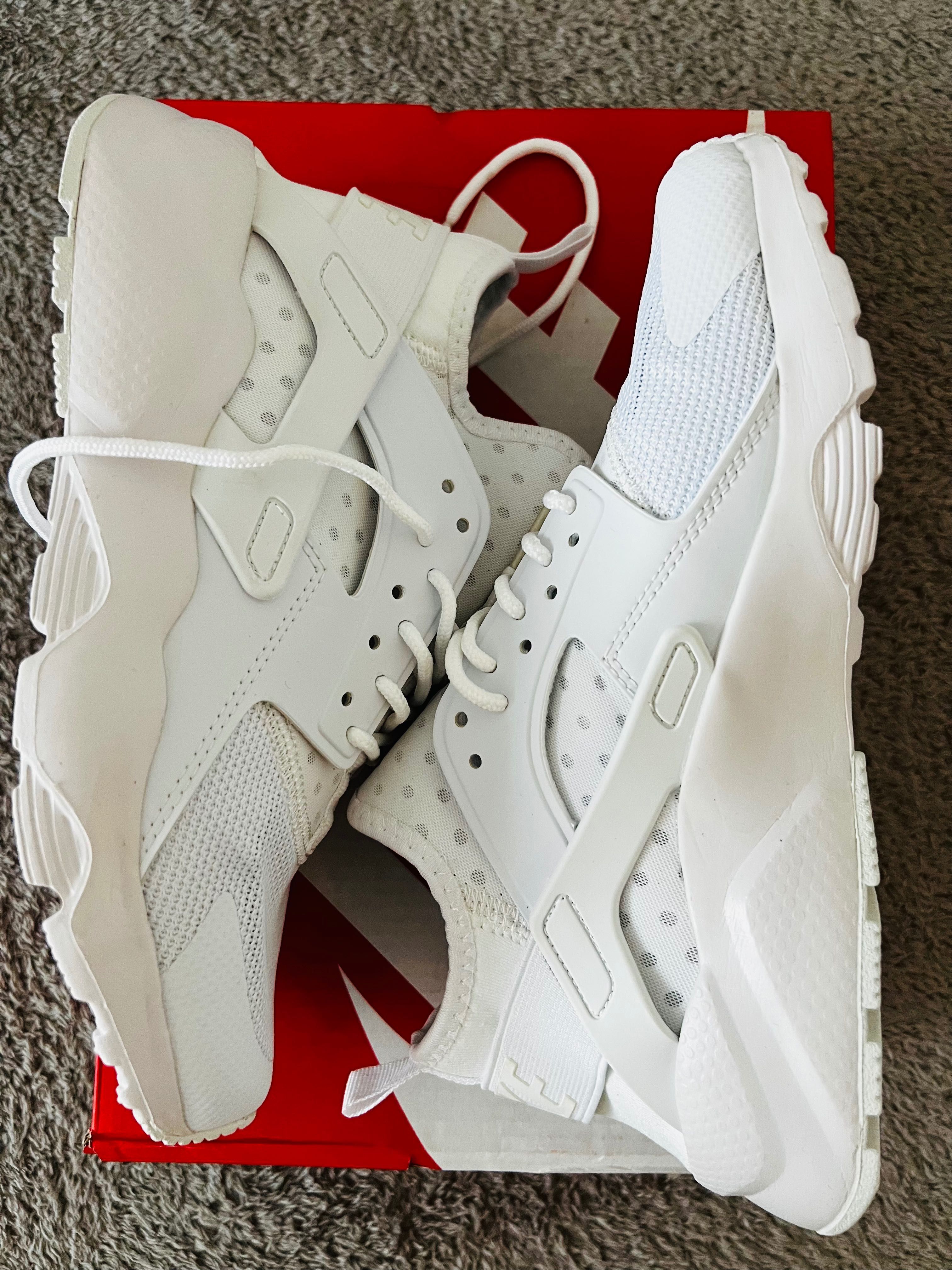 Nowe Nike Air Huarache Run Ultra Sneakers