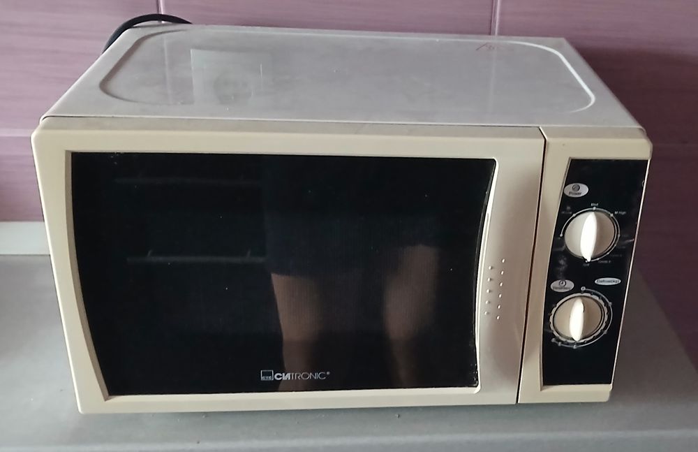 Mikrofalowka Clatronik