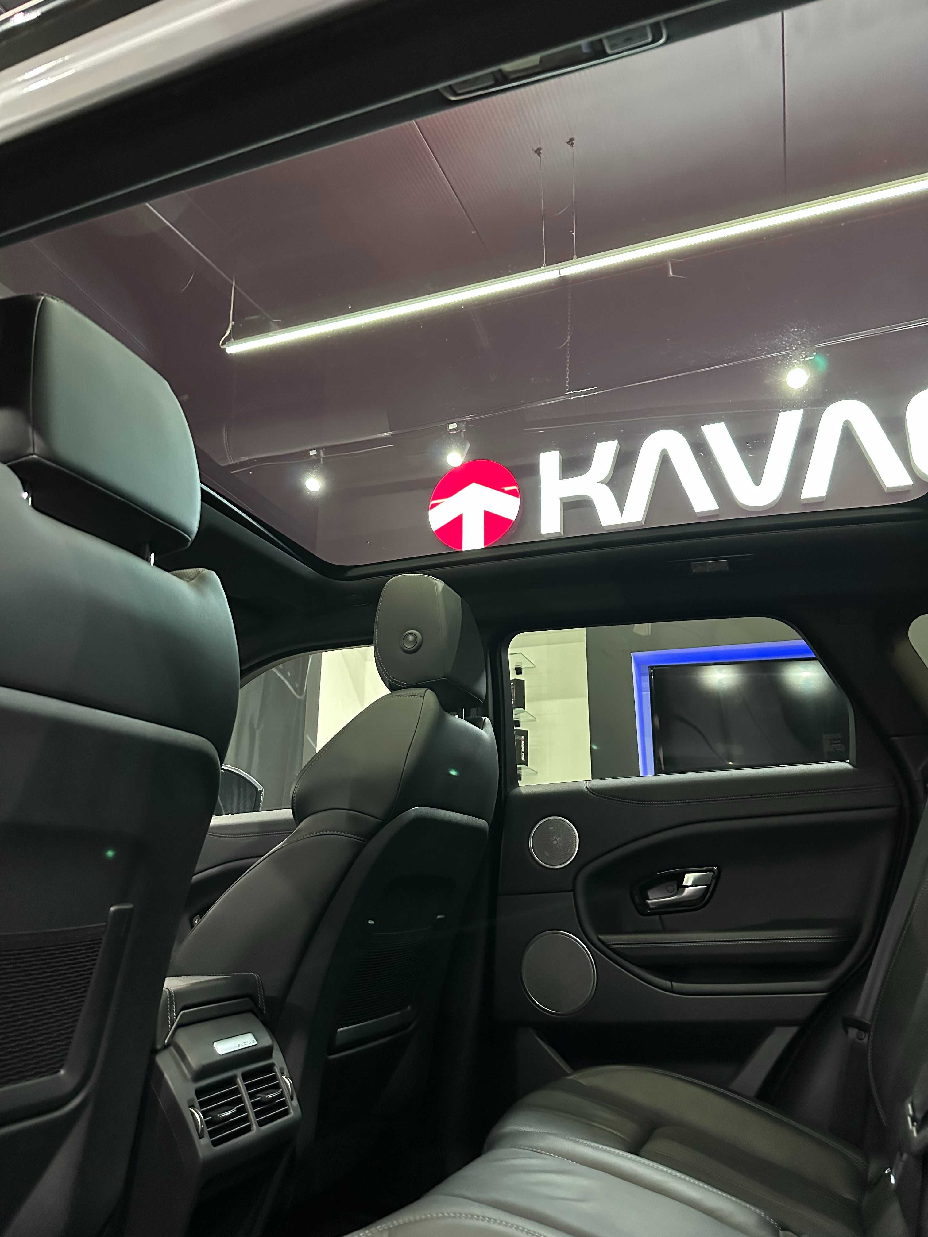 RANGE ROVER EVOQUE 2.0 D TD4 180 KM SE Dynamic Special Edition MY18