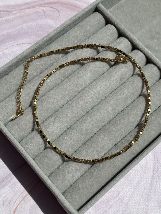 Чокер з підвіскою Сонце та гематитом