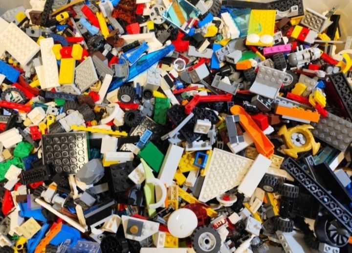 Mix klocków LEGO. 1 kg.