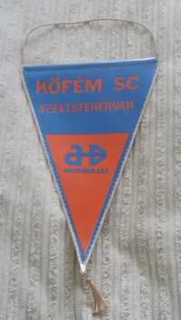 Sprzedam proporczyk klubowy " KOFEM " SC z Szekesfehervar- Węgry