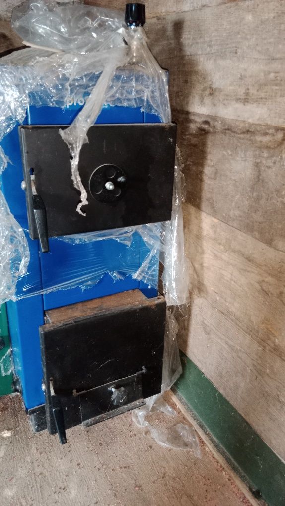 Kocioł, piec grzewczy na węgiel, drewno 10kW - nie używany