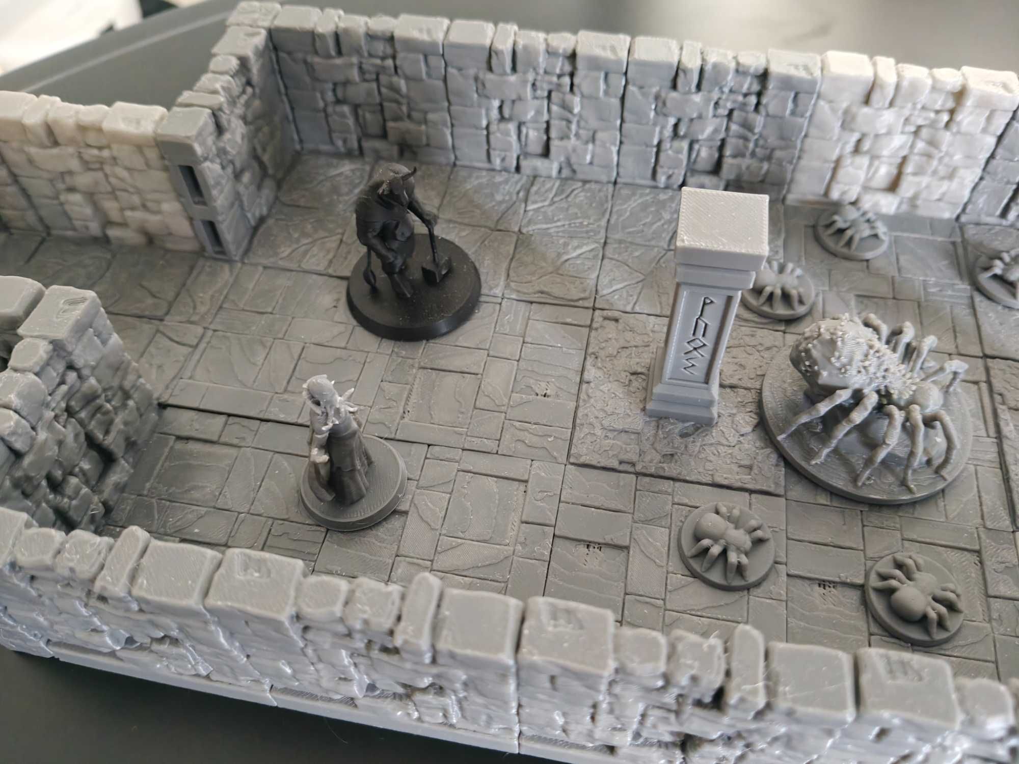 Modułowe lochy i figurki do Dnd D&D RPG Pomoce Mistr