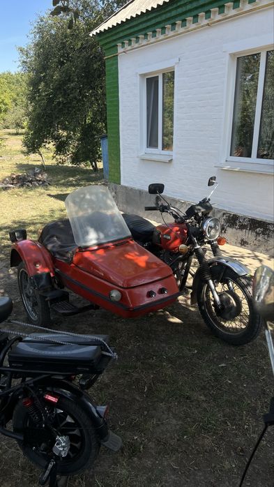 Продам мотоцикл ИЖ Планета 4К