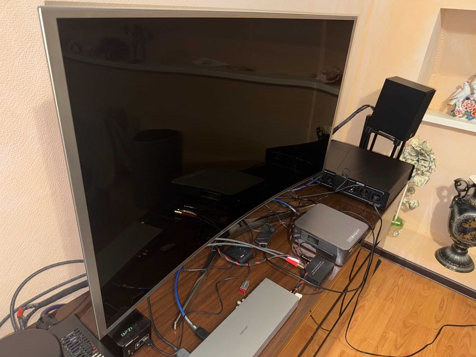 Телевізор самсунг (обмен/продажа) samsung UE48JS9080Q