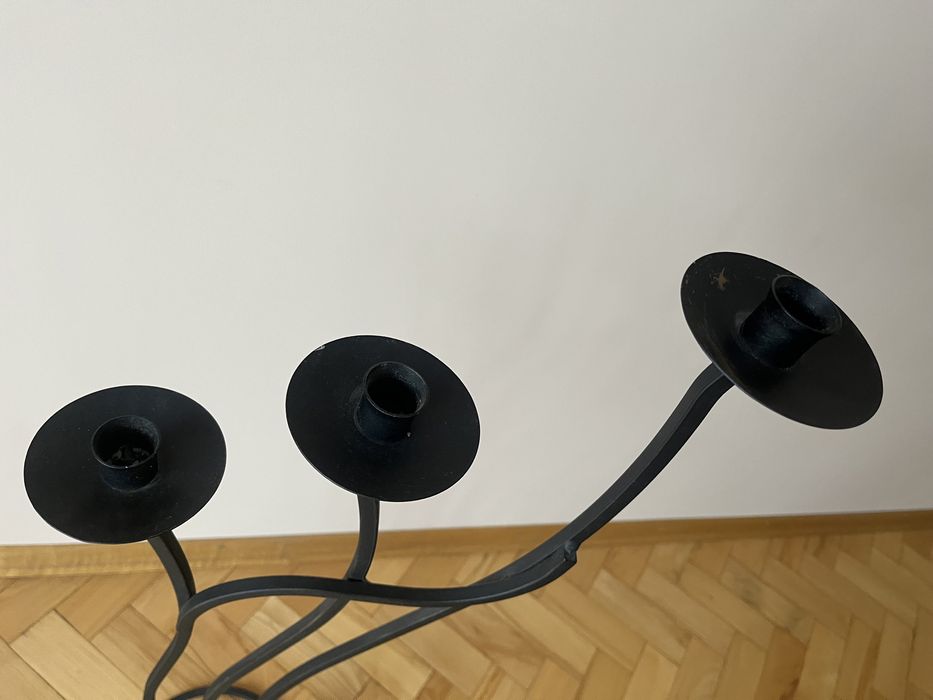 Świecznik metalowy czarny