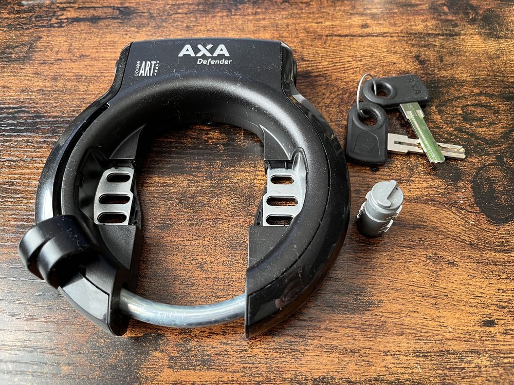 Blokada AXA Defender z wkładką do baterii
