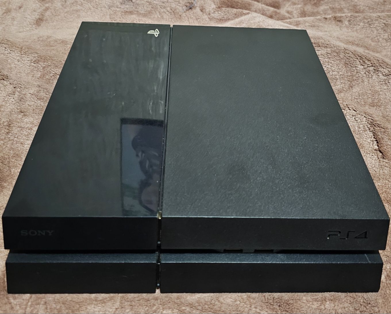 Sony PlayStation 4 fat