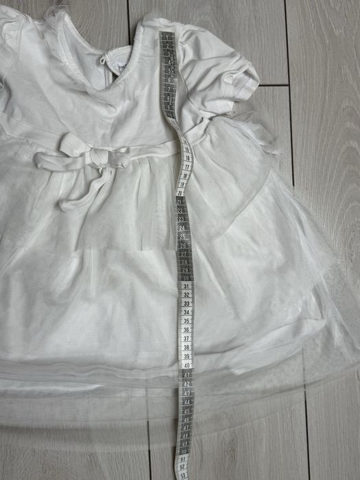 Біла нарядна сукня 98 розмір платье святкове sinsay