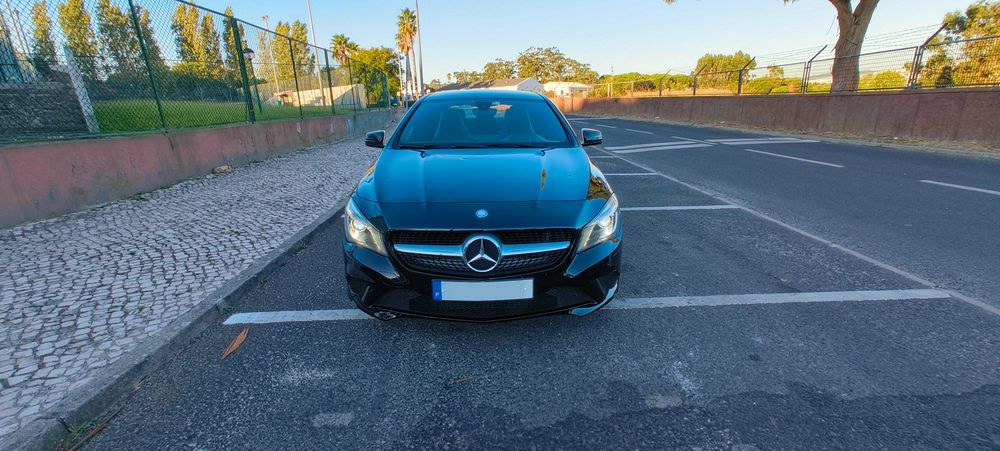 Mercedes CLA 180 CDI Nacional 2015 - Impecavel