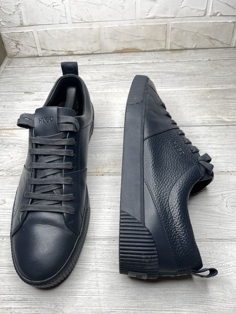 Срочно Продам Крутые кожаные мокасины hugo boss