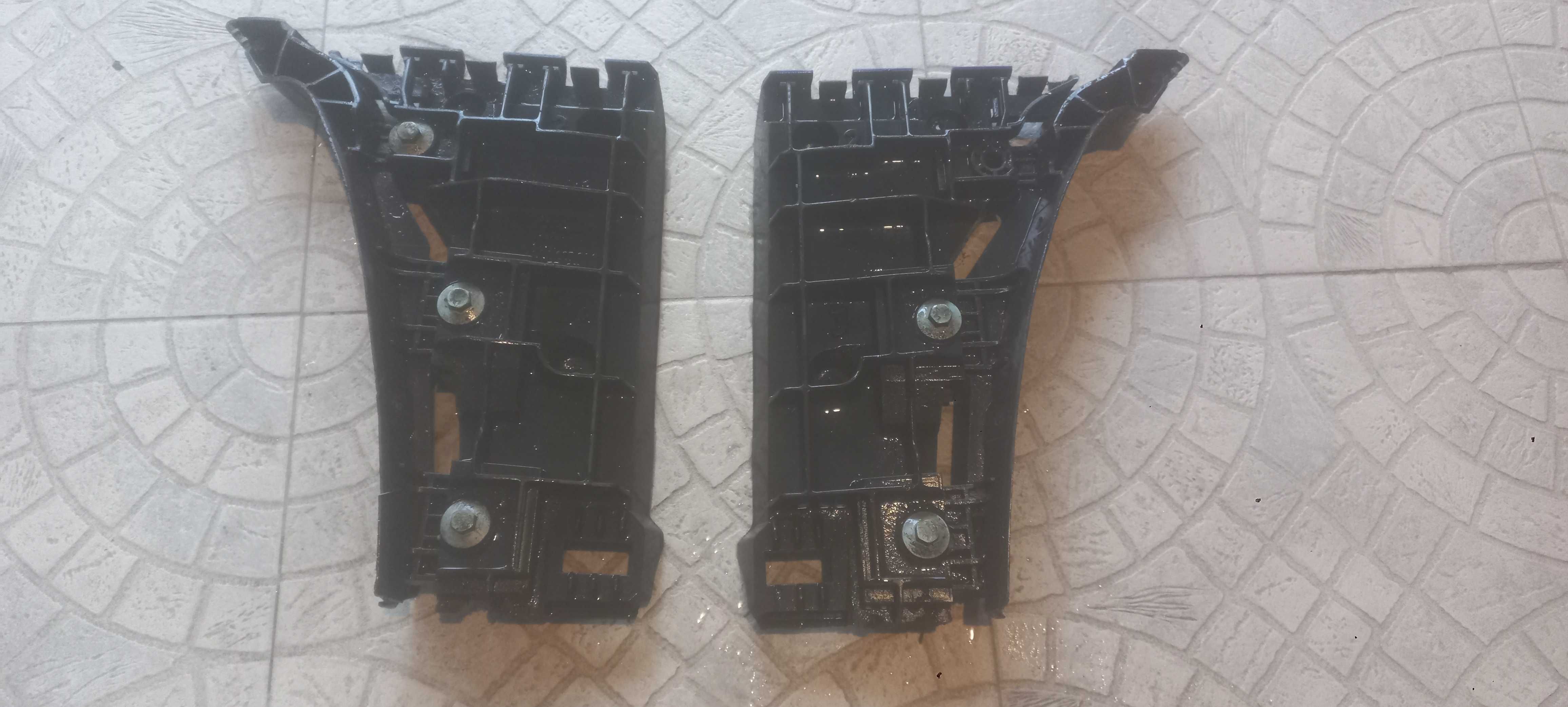 AUDI A4 B5 (8D)-Guias Para Choques Frente ORIGINAIS FACELIFT 1999/2001