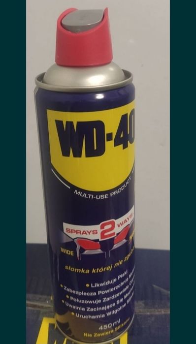 WD 40 z aplikatorem