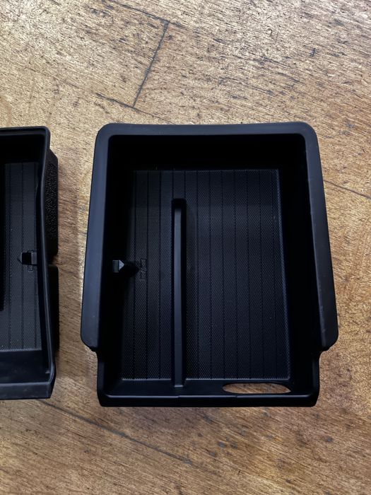 Conjunto 2 Bandeja caixa organizadora carro Tesla - Novo