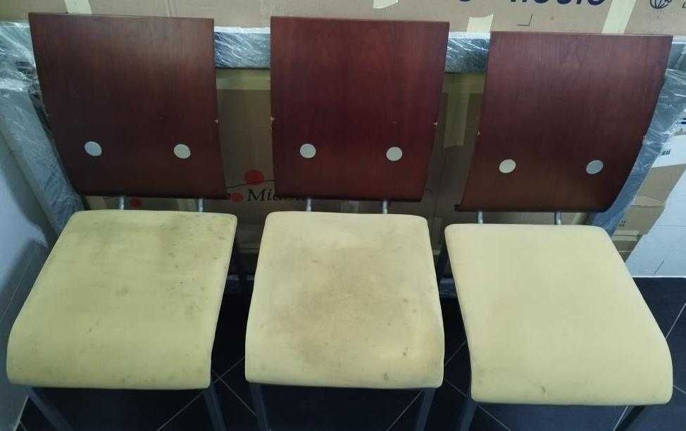Mesa de sala + 6 cadeiras + móvel apoio em cerejeira.
