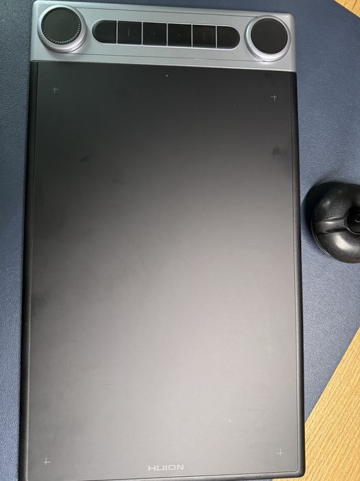 Tablet graficzny Huion Dial 2