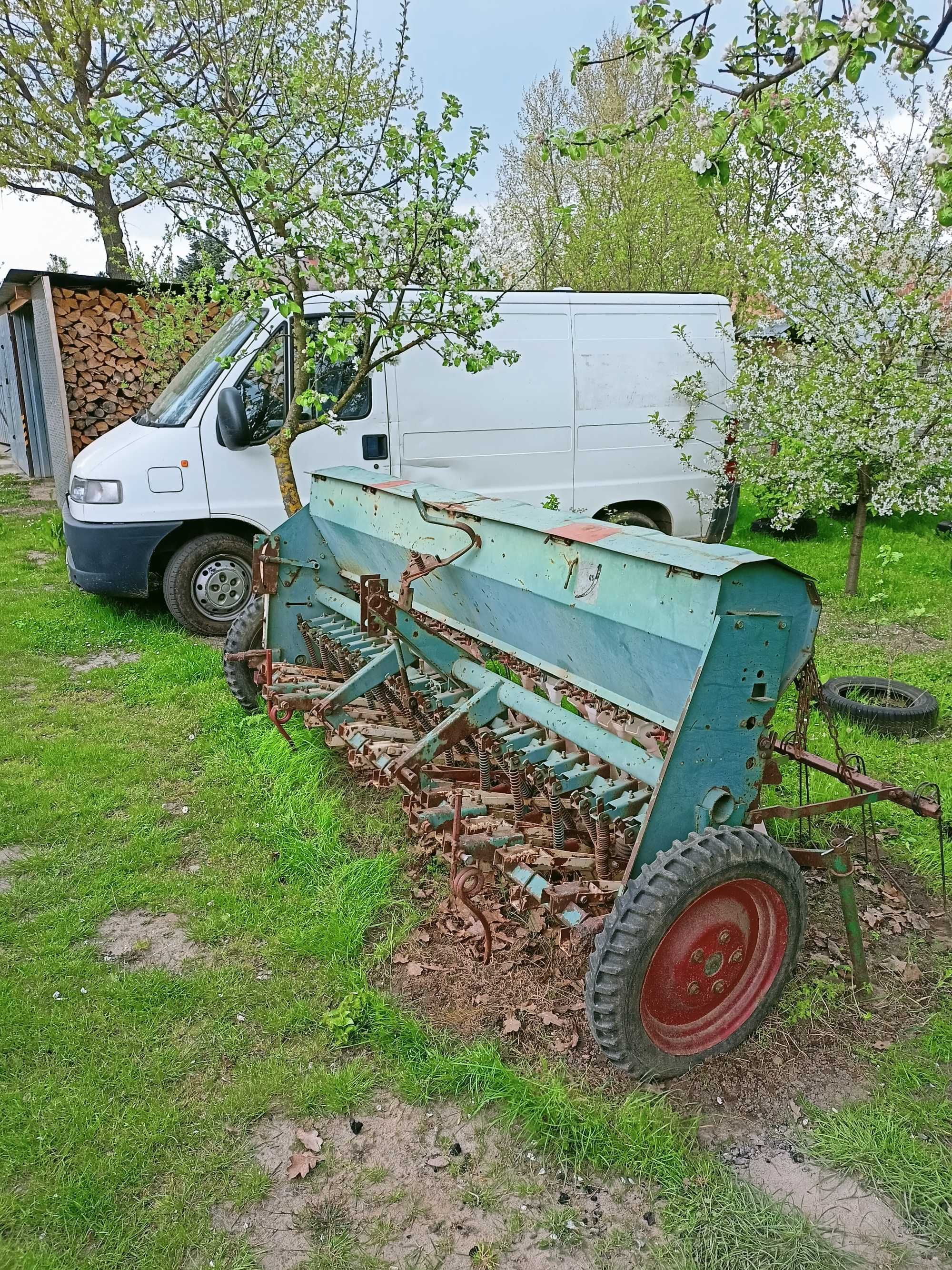 Siewnik do zboża Poznaniak-6