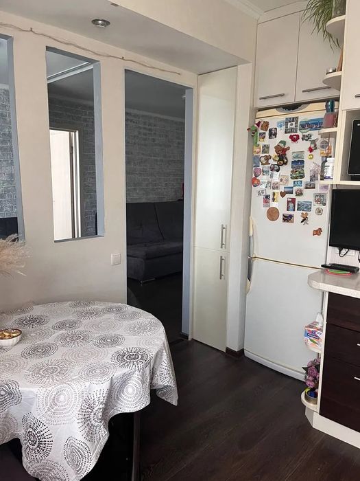 Продам двокімнатну квартиру, район Пацаєва.