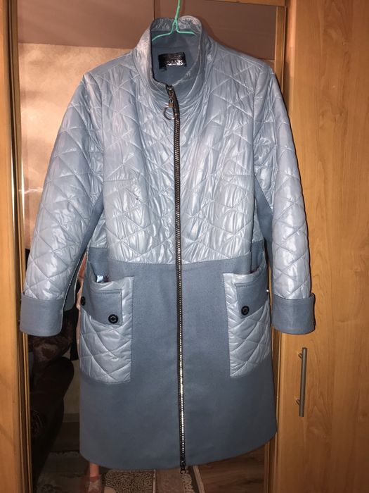 Пальто жіноче осінь