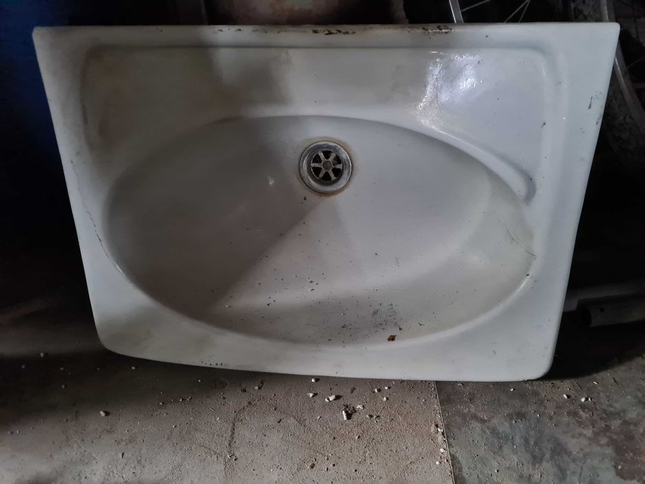 Stare umywalki zestaw 2 sztuki białe 50cm 55cm