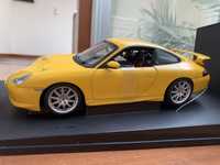 Porsche 911 996 GT3 1:18 Autoart Novo