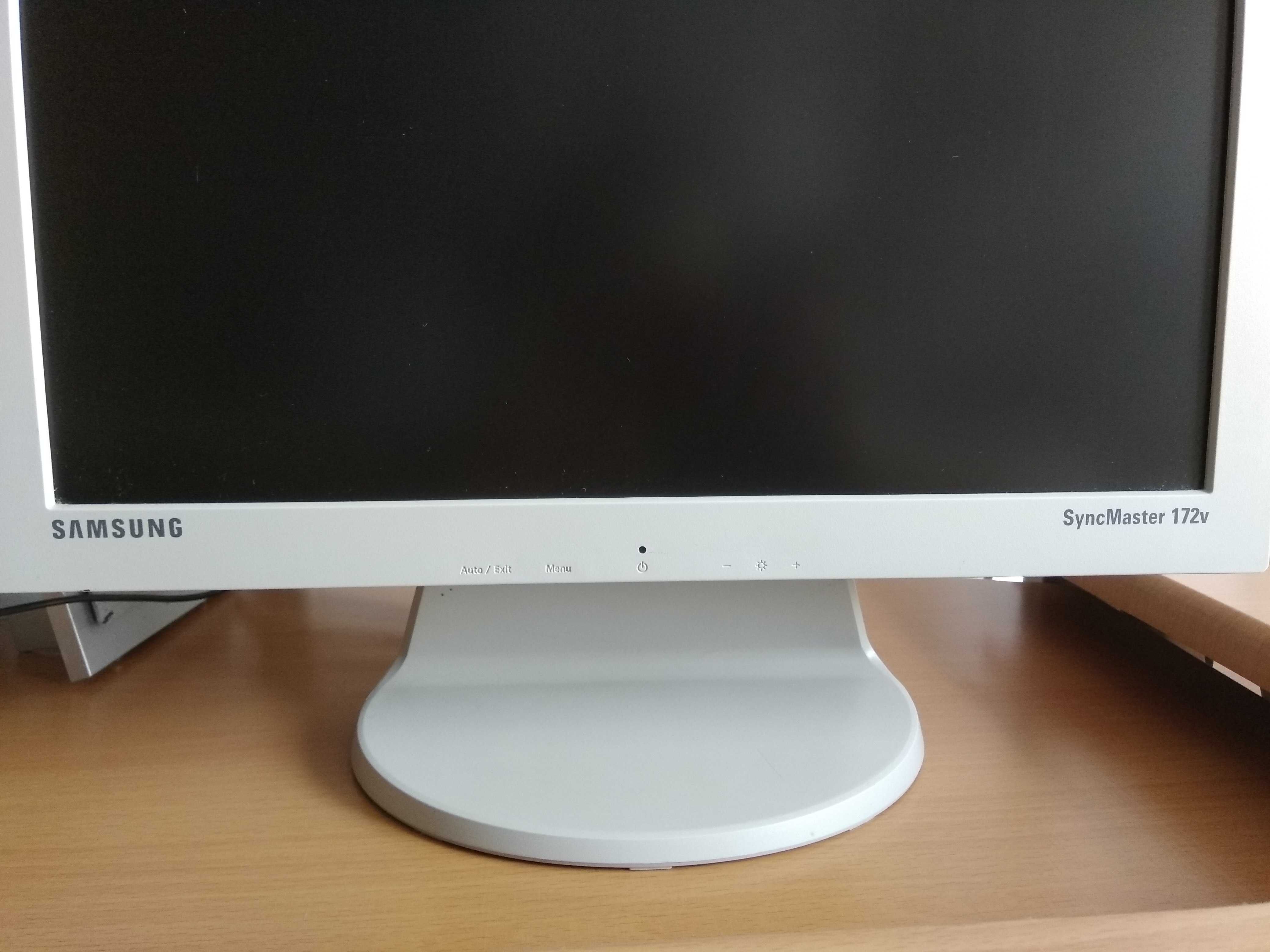 Samsung syncmaster 172V