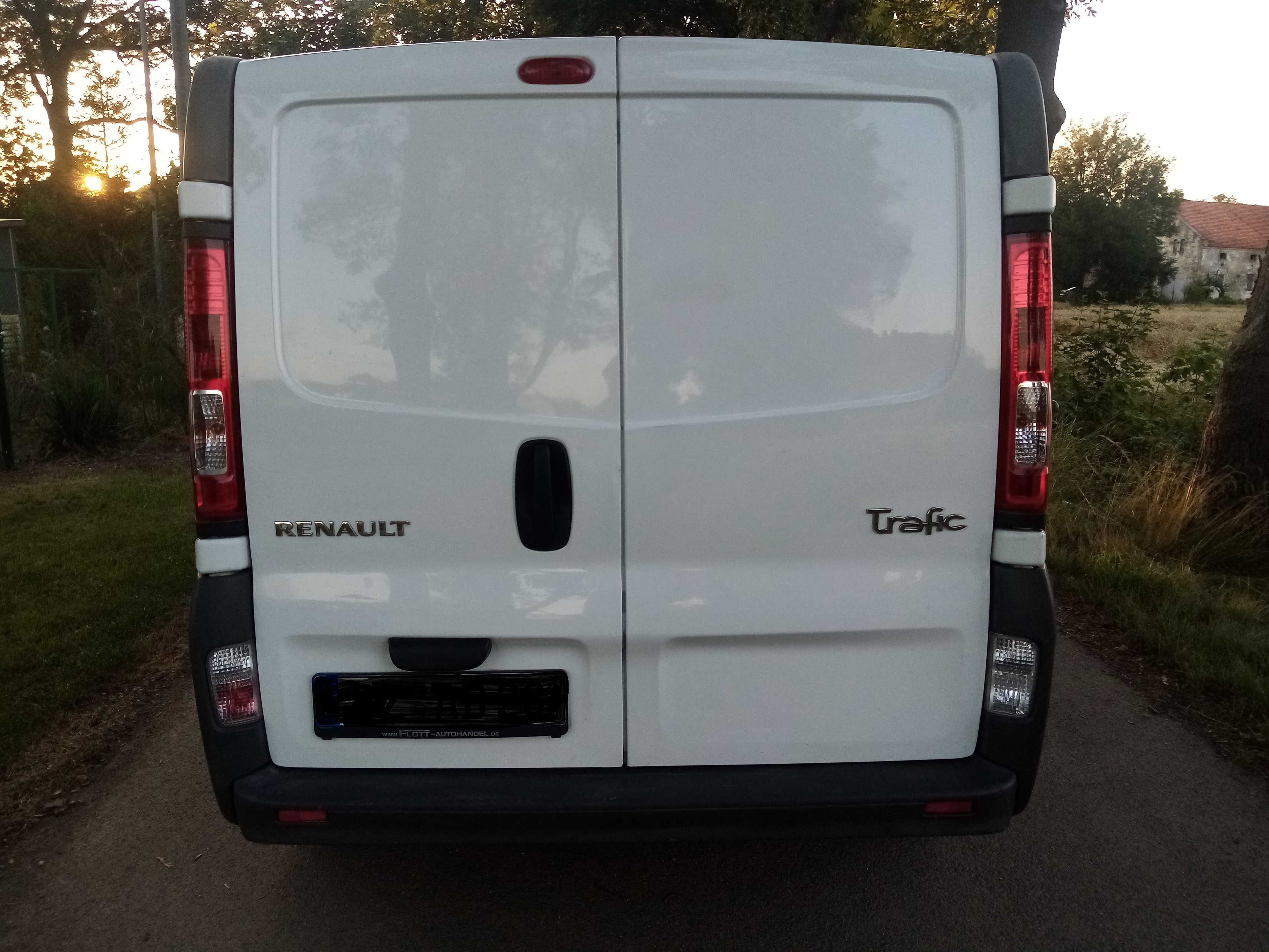 Trafic 2011R 2,0 DCI  Klima L1H1