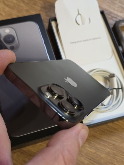 iPhone 13 Pro, 256 gb.