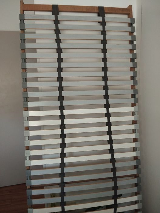 Estrado Lönset IKEA