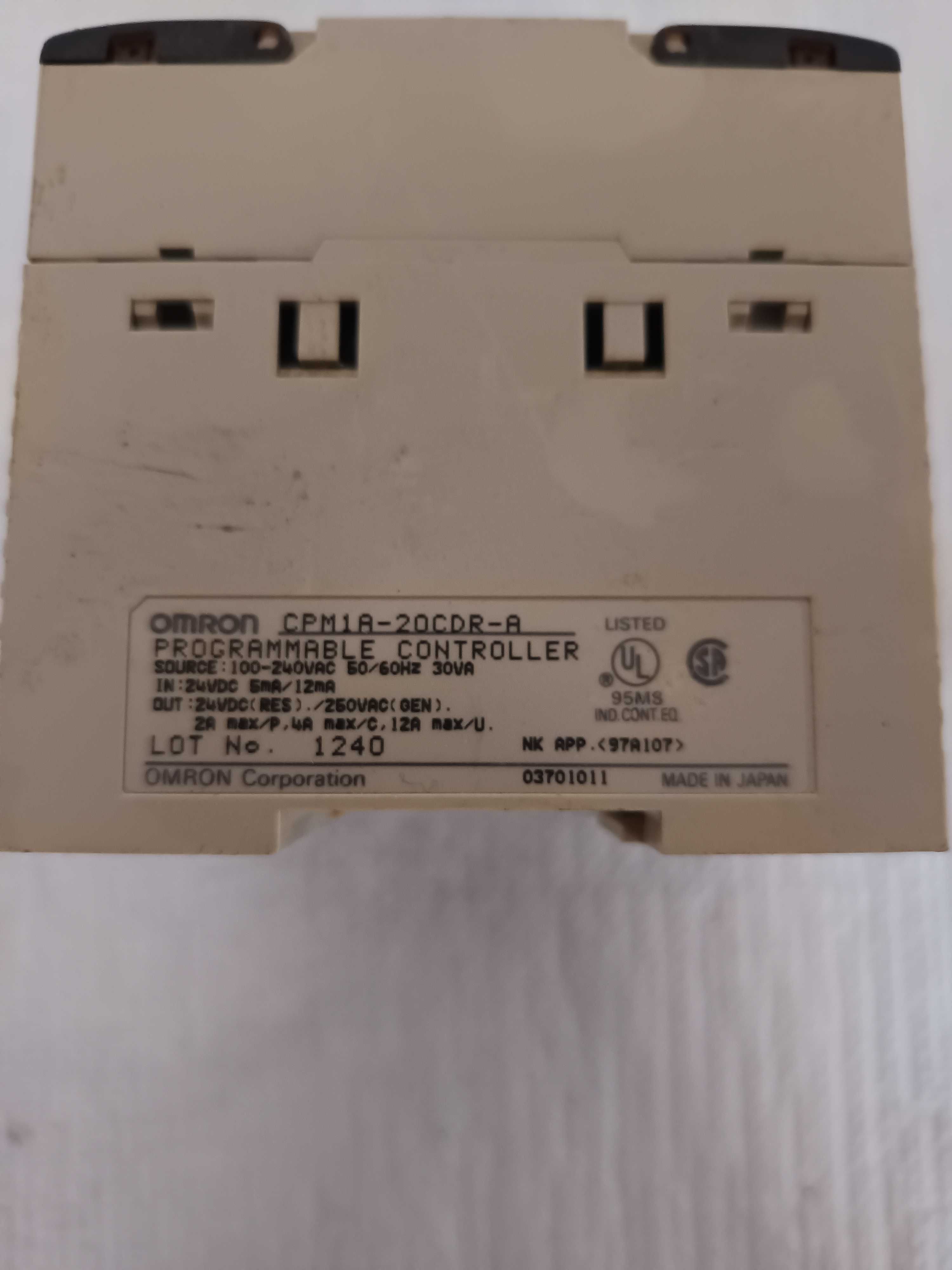 Sterownik PLC Omron SYSMAC CPM1A