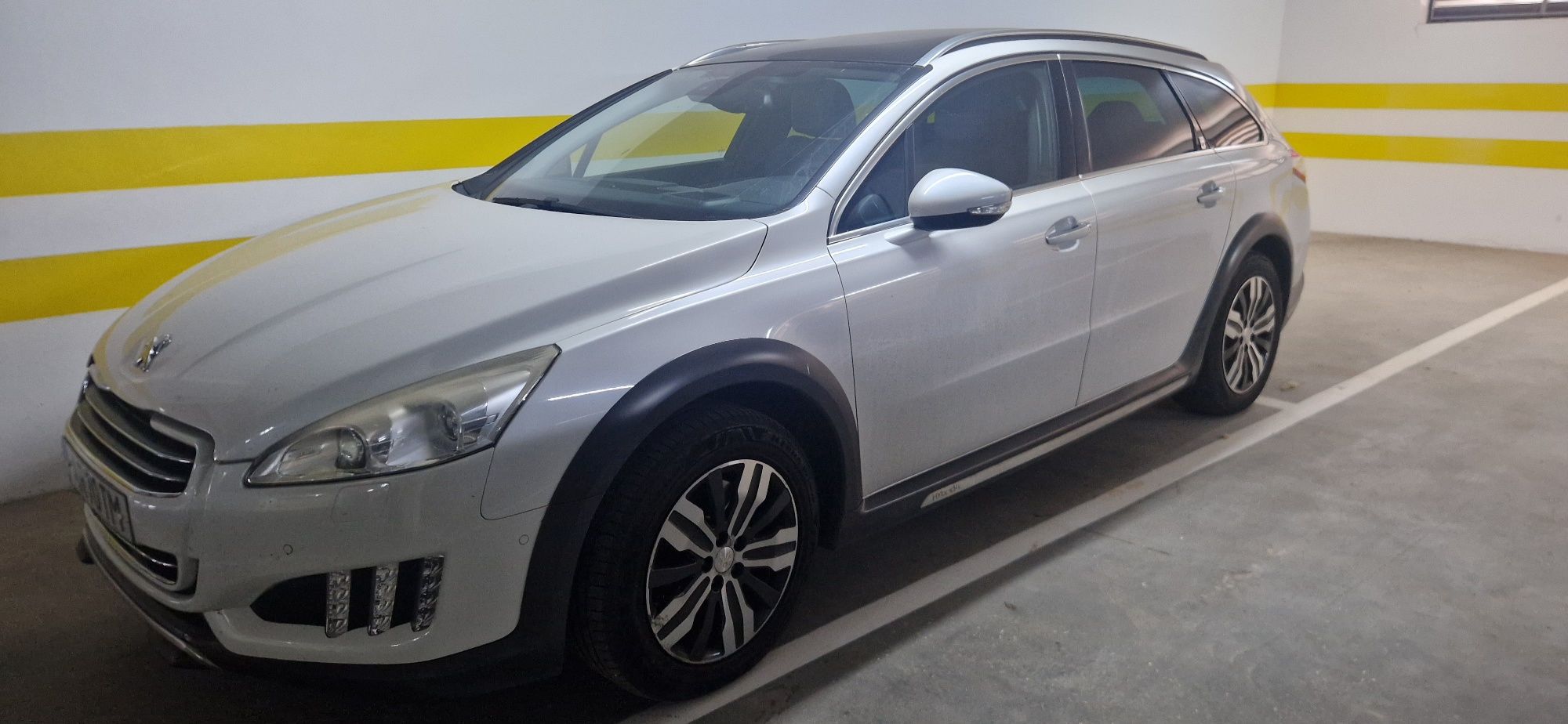 Peugeot 508 rxh.