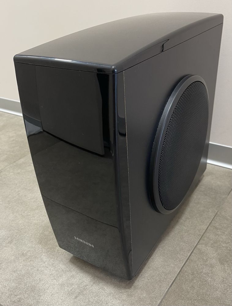 Цифровой домашний кинотеатр Samsung HT-X 250