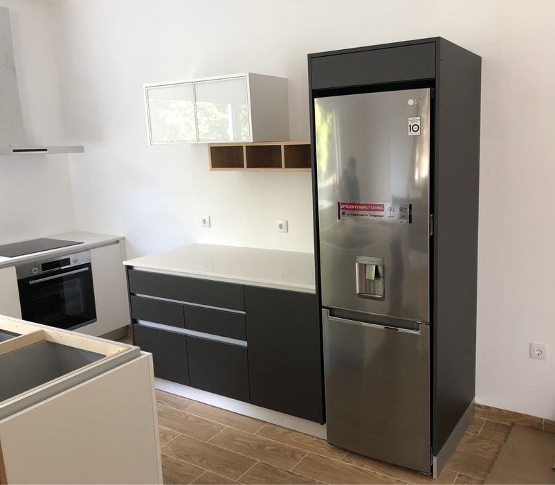 Cozinhas e roupeiros por medida