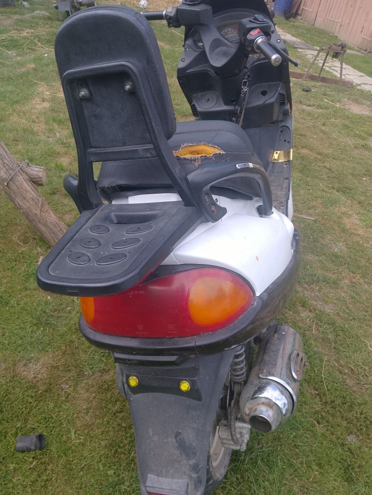Продам скутер Viper F50