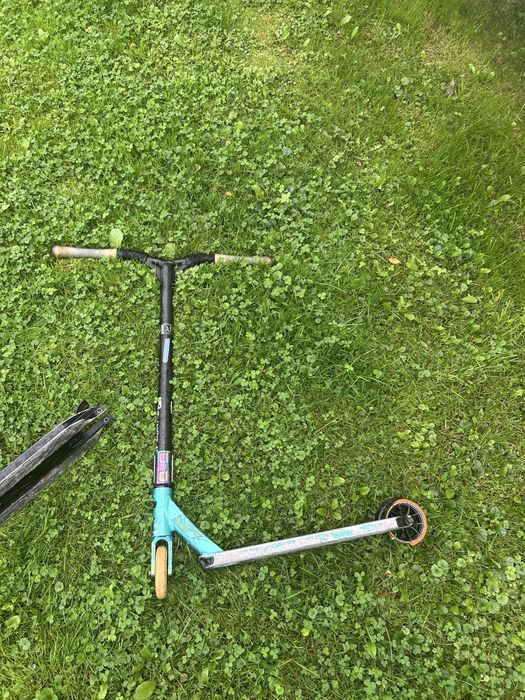 Hulajnoga wyczynowa + 2 podesty