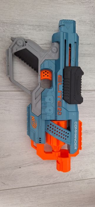 Бойовий набір Nerf Commander Elite 2.0 бластер+жилет з патронами