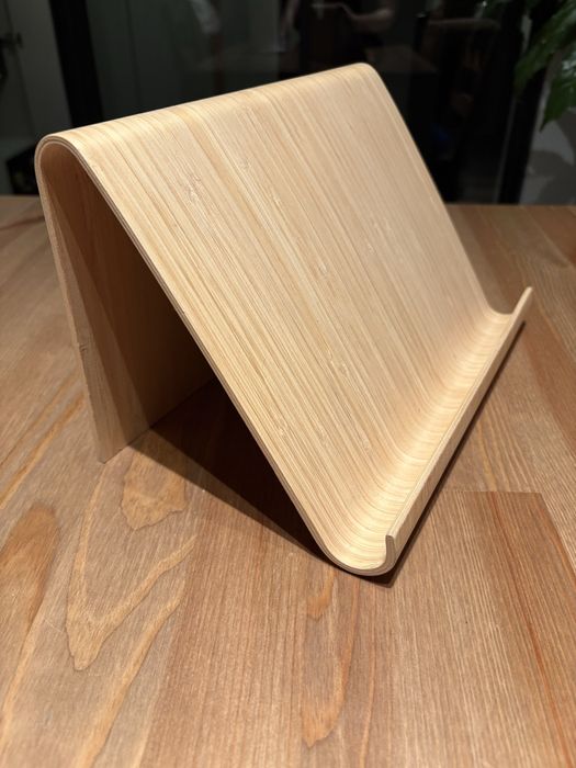 Бамбукова підставка для планшета ikea