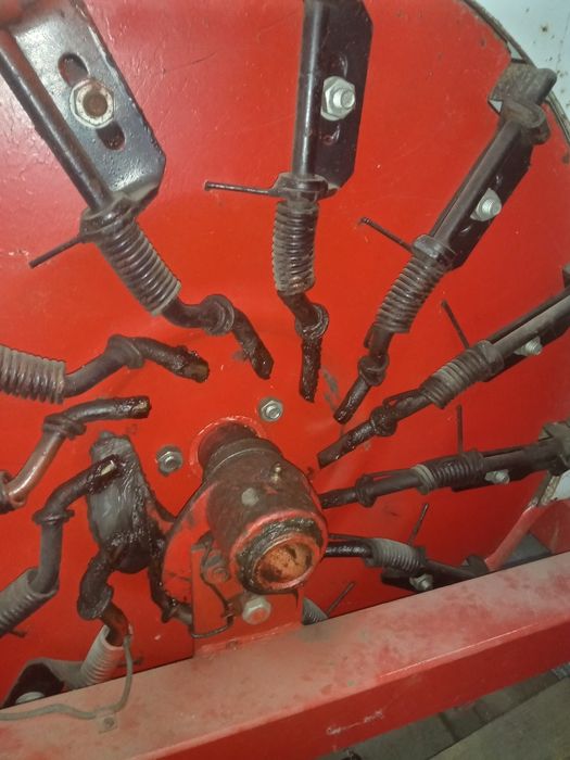 Картопелесаджалка чеська.