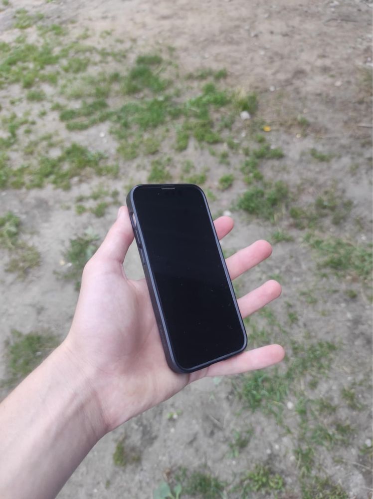 Iphone 13mini (BATERIA100%)