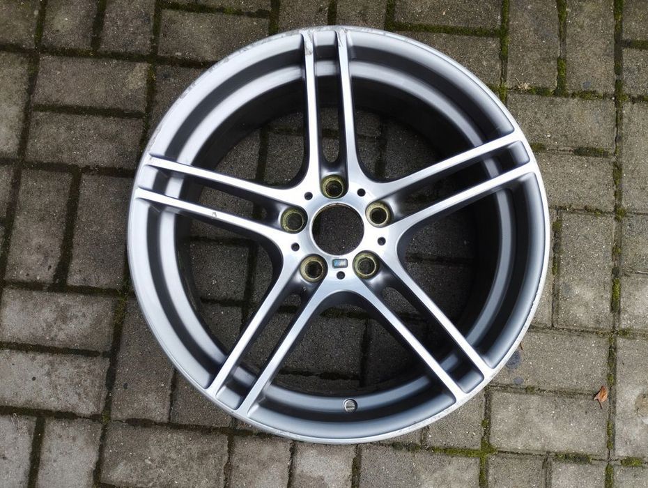 Felga BMW E90 E91 E92 M-pakiet 8J 19 ET37 6787647
