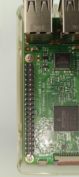 Conjunto Raspberry Pi 3 + 2x Pi 1 + Módulo câmara