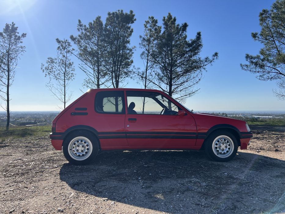 Peugeot  205 xad