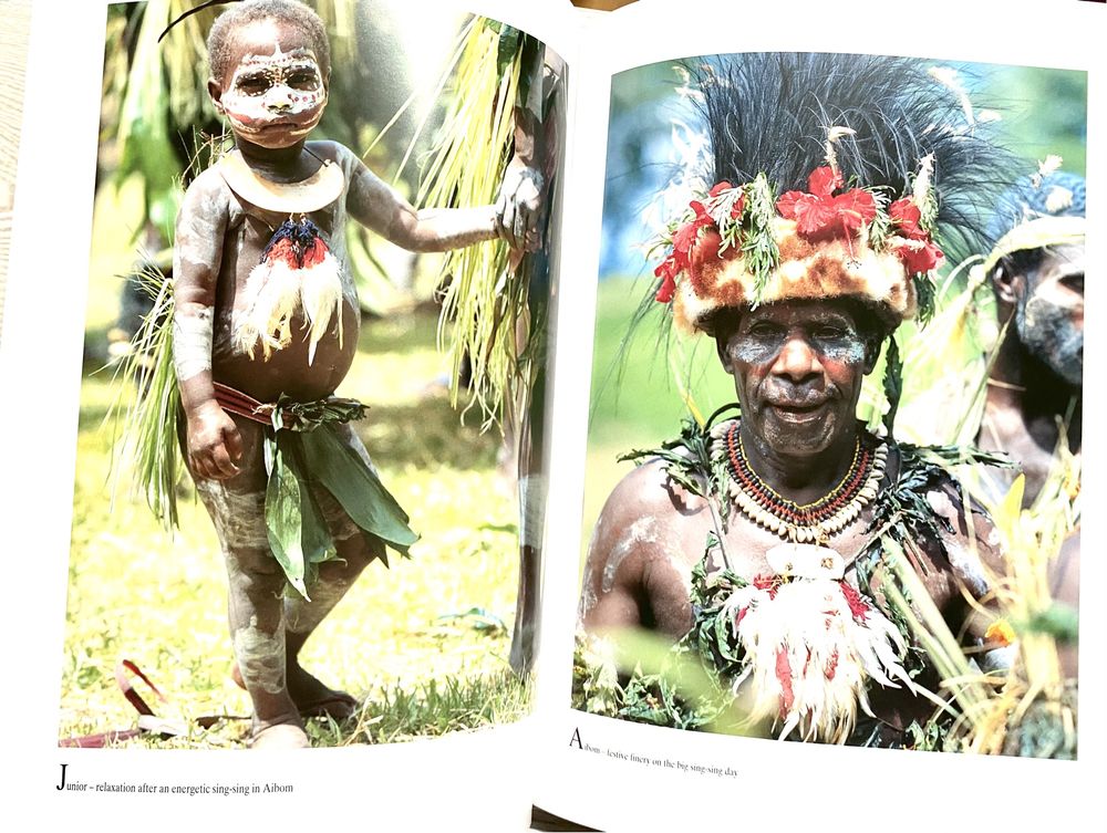 Album Papua Nowa Gwinea - NOWY